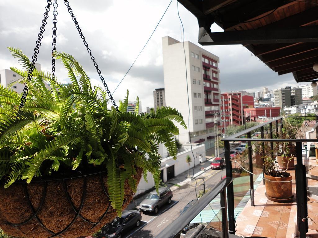 Hotel Rincon Escandinavo Quito Extérieur photo