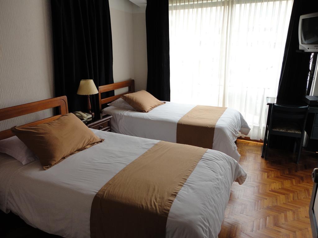 Hotel Rincon Escandinavo Quito Chambre photo