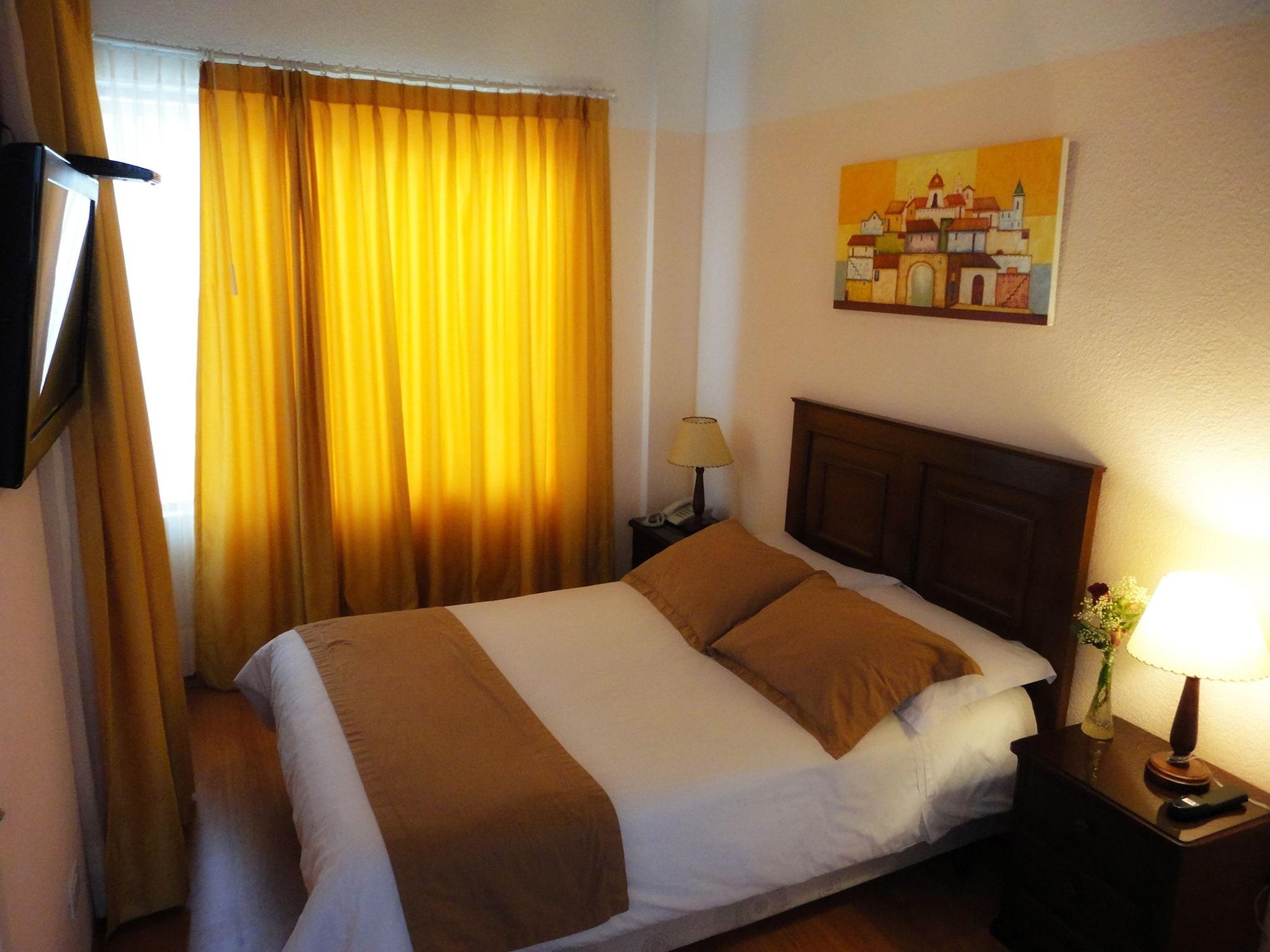 Hotel Rincon Escandinavo Quito Extérieur photo