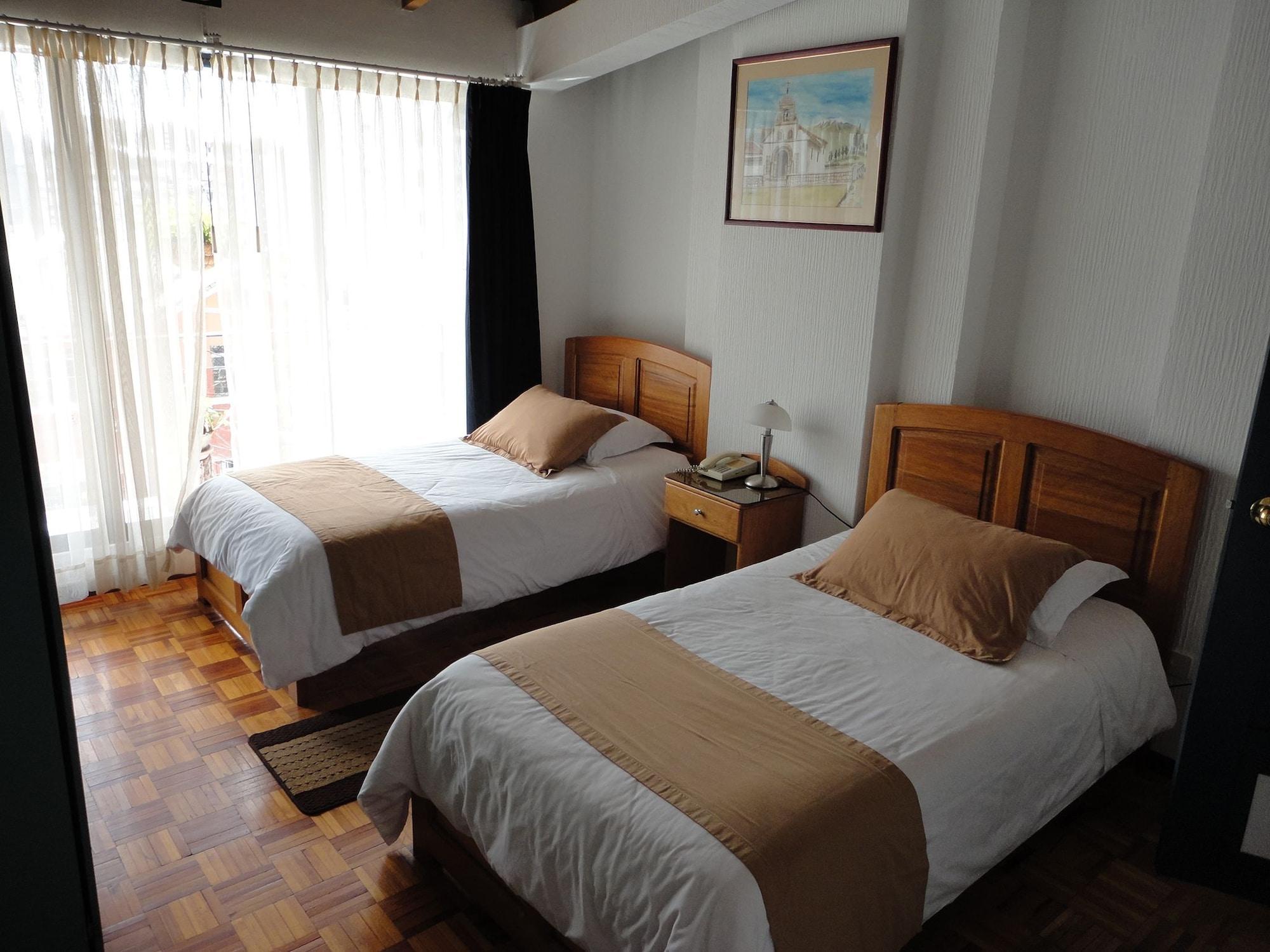 Hotel Rincon Escandinavo Quito Extérieur photo