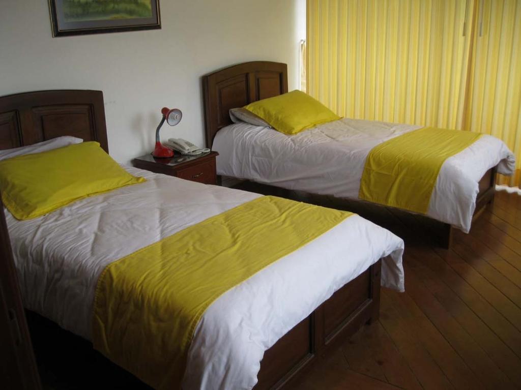 Hotel Rincon Escandinavo Quito Chambre photo