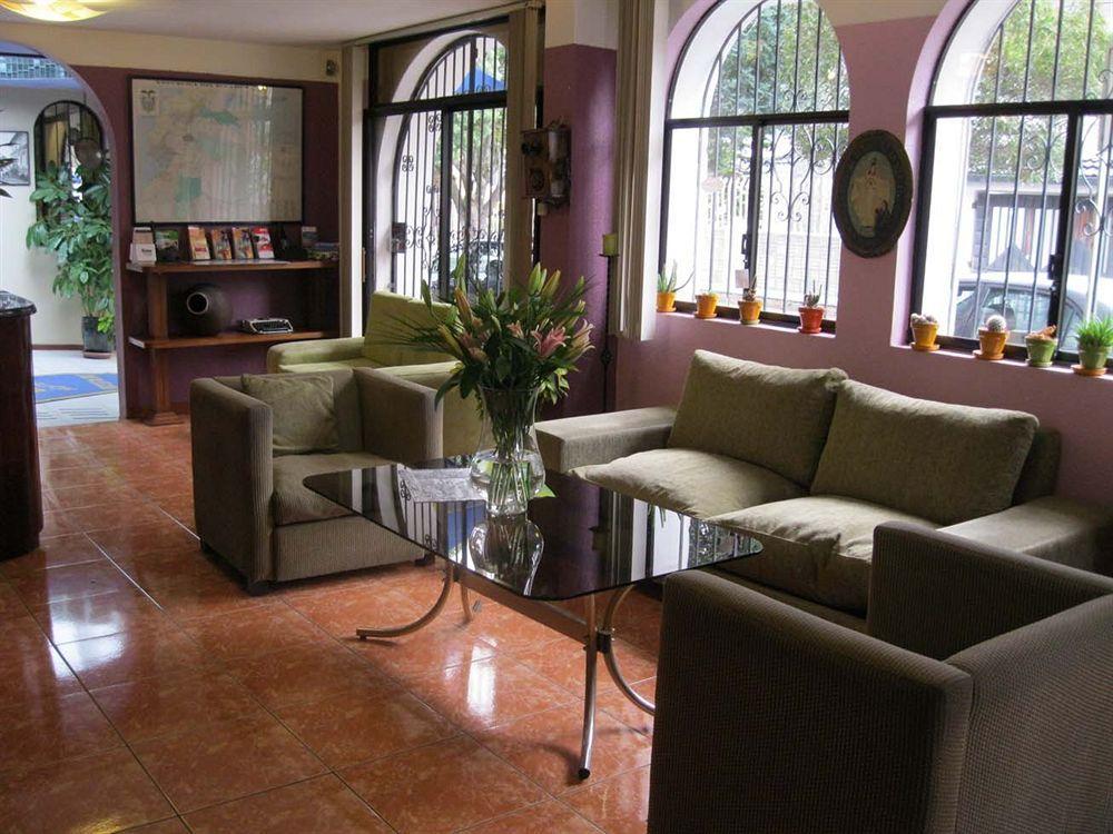 Hotel Rincon Escandinavo Quito Extérieur photo